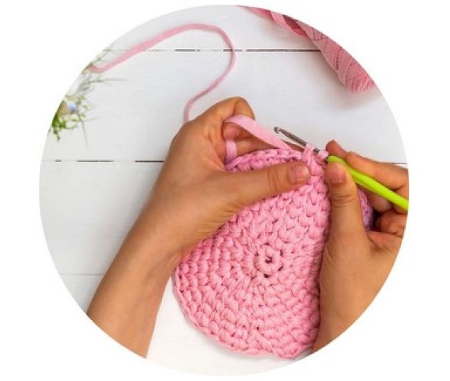Crochet y Amigurumi Emprende Desde Casa. Con Brenda Villamizar